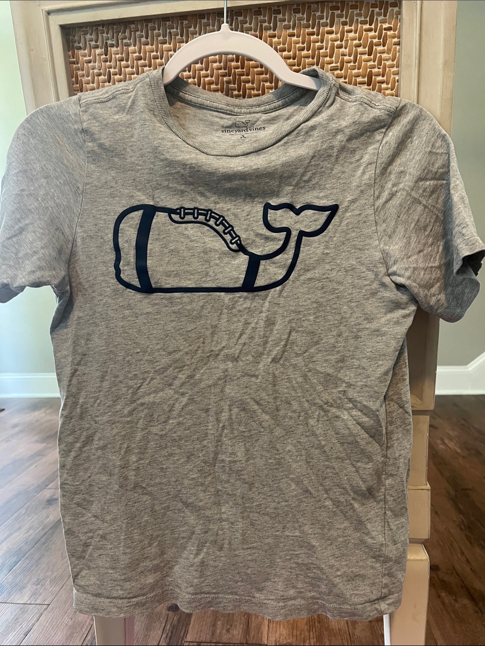 Vineyard Vines Heather Gray Tee with Navy Whale Graphic
